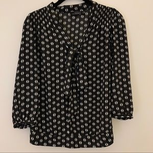 🦄 The Limited Blouse